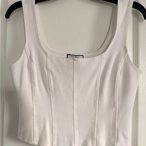 Discreet White Crop Top